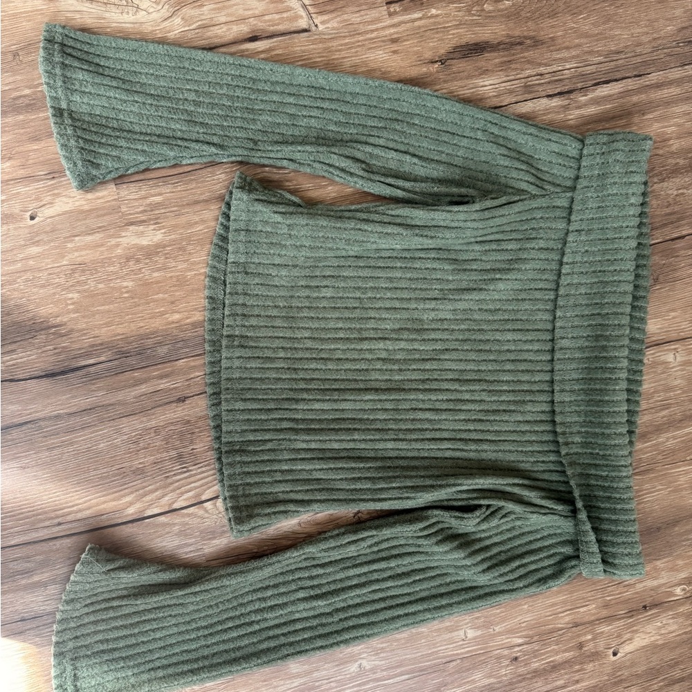 Olive Green Ribbed Women's Sweater - Picture 5 of 5